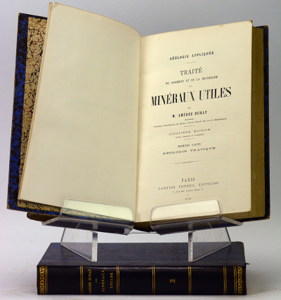 Géologie appliquée. Traité du gisement et de la recherche des minéraux utiles. Cinquième édition revue, corrigée et augmentée. 