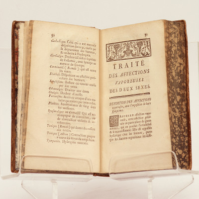 Traité des affections vaporeuses des deux sexes ; où l'on a tâché de joindre à une théorie solide une pratique sûre, fondée sur des observations. Troisième édition, revue, corrigée et augmentée. 