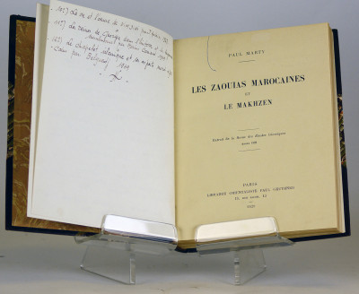 Réunion de 13 publications extraites de la Revue des Études islamiques, publiées entre 1929 et 1969. 