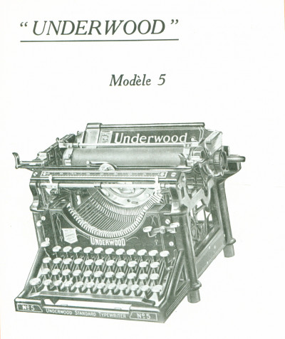 Machine Underwood. Écriture visible. 