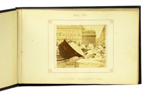 Mai 1871. Ruines de Paris. 