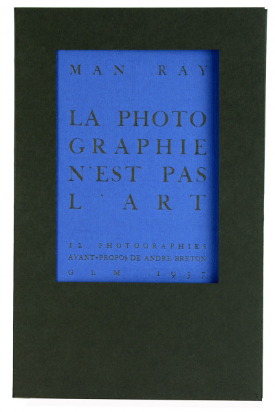 La Photographie n'est pas l'art. 12 photographies. Avant-propos de André Breton. 