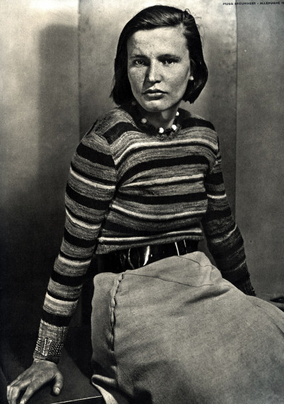 Photo 1933-1934. 