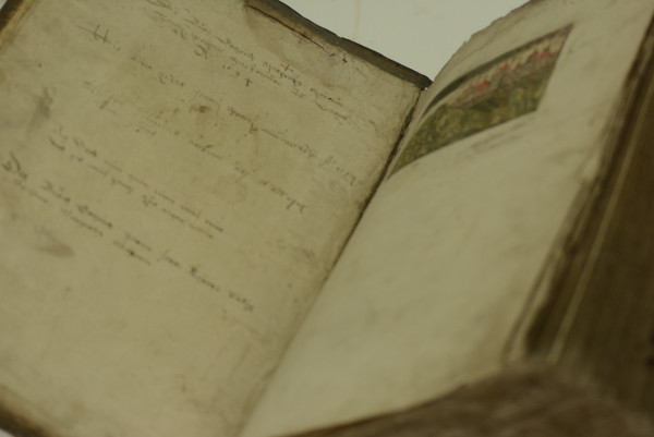 Bibell, Das ist, Alle bücher Alts vnd News Testaments nach alter, in Christlicher Kyrchen gehabter Translation, mit Auslegung etlicher dunckeler ort, vnd besserung vieler verruckter wort vnd sprüche Bibell, Das ist, Alle bücher Alts und News Testaments. 