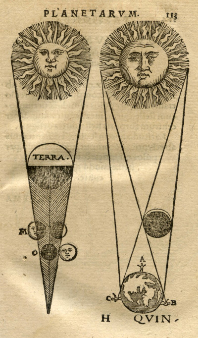 Theoricæ novæ planetarvm Georgii Pvrbachii Germani. Quibus accesserunt : Joannis de Monte Regio Disputationes, super deliramenta theoricarum Gerardi Cremonensis. Item, Joannis E?ler Maguntini, Tractatus utilis ante LX annos conscriptus, cui titulum fecit, Specvlvm astrologorvm, in quo astrolog. errores, ex neglecta temporis æquatione prouenientes, ostenduntur, & multa quæ ad Theoricarum, præsertim octauæ sphæræ, intellectum faciunt, explicantur. Qvaestiones verò in Theoricas planetarum Purbachii, authore Christiano Wrstisio Basil. eadem forma damus. Omnia recens in gratiam candidatorum astronomiæ edita. RELIÉ À LA SUITE : Quaestiones nouae in Theoricas novas planetarvm, doctissimi mathematici Georgii Pvrbachii germani, quæ astronomiæ sacris initiatis prolixi commentarii uicem explere possint, unà cum elegantibus figuris & isagogica præfatione. Authore Christiano Vvrstisio, mathematicarum apud inclytam Basileam professoree. 