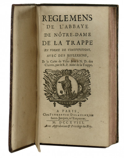 Reglemens de l'Abbaye de Notre-Dame de la Trappe en forme de constitutions, avec des reflexions, et la Carte de Visite faite à N. D. des Clairets, par le R. P. Abbé de la Trappe. 