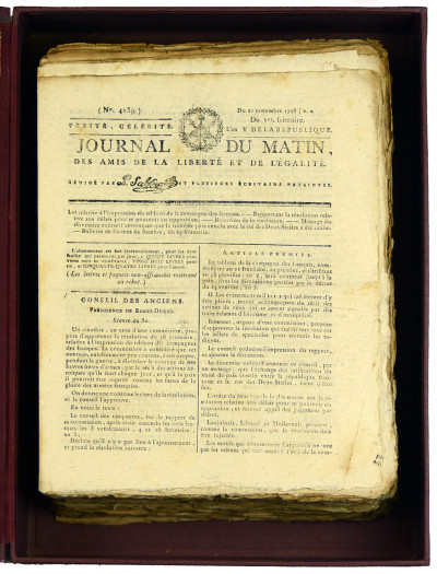 L'Ami du Peuple, et de nombreux imprimés et manuscrits concernant la Révolution française. 