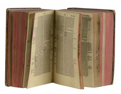 Biblia cum summariorum apparatu pleno quadruplicique repertorio insignita. 