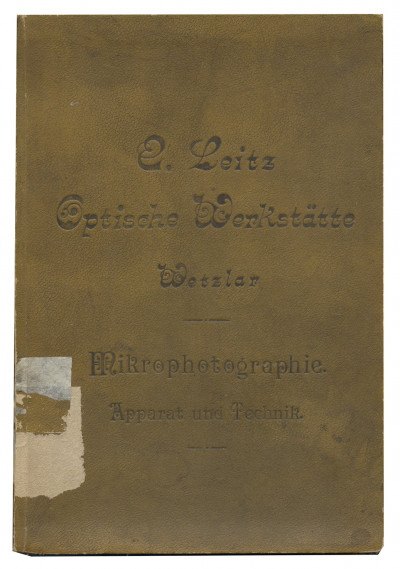 Der mikrophotographische Apparat der optischen Werkstätte von E. Leitz, Wetzlar. Die Beschreibung und Handhabung dieses Apparates mit einer photographischen Technik und vier Mikrophotogrammen. 