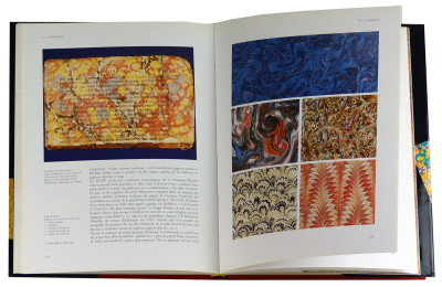 De la dominoterie à la marbrure. Histoire des techniques traditionnelles de la décoration du papier. Préface de Geneviève Guilleminot-Chrétien. 