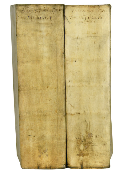 Sancti Hieronymi Stridoniensis Opera Omnia, Quae Extant. Mariani Victorii Reatini Episcopi Amerini labore & studio ad fidem M. S. & vetust. exemplarium emendata, argumentis & scholiis illustrata. Vita Item S. Hieron. Ex Ipsius scriptis ab eodem Victor. collecta. Editio Novissima, In Qua quid accesserit, vide lector folio sequenti. 