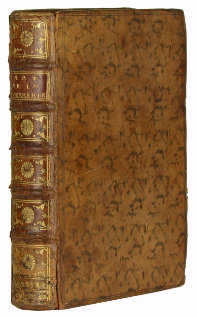 Art de la verrerie, de Neri, Merret, et Kunckel. Auquel on a ajouté le Sol Sine Veste d'Orschall ; l'Helioscopium videndi sine veste Solem Chymicum ; le Sol Non Sine Veste ; le Chapitre XI du Flora saturnizans de Henckel, sur la Vitrification des Végétaux ; un Mémoire sur la manière de faire le Saffre ; le Secret des vraies Porcelaines de la Chine & de Saxe. Traduit de l'Allemand, par M. D***. 