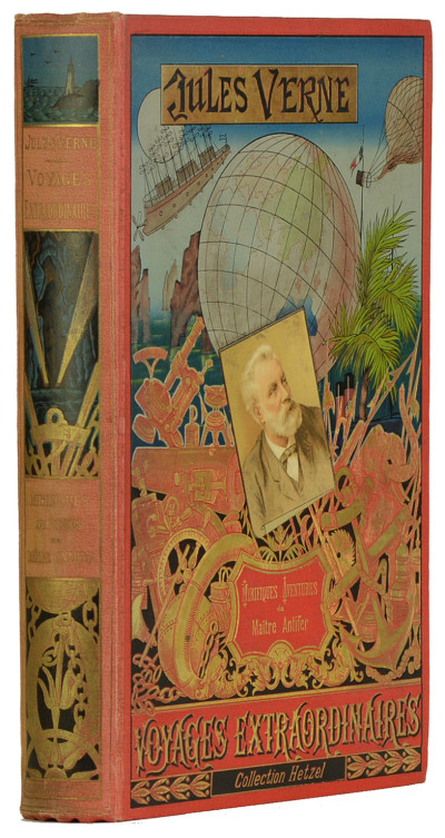 Mirifiques aventures de Maître Antifer. 78 illustrations par G. Roux dont 12 grandes gravures en chromotypographie. 2 cartes en couleurs. 