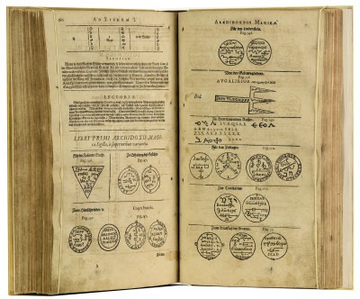 Opera : Bücher und Schrifften so viel deren zur Hand gebracht : und vor wenig Jahren mit und auß ihren … Originalien collacioniert vergliechen verbessert … Ander Theyl : Darinnen die Magischen und Astrologischen Bücher sampt ihren Anhängen und Stücken auch von dem Philosophischen Stein handlende Tractatus, begriffen [et]c. 