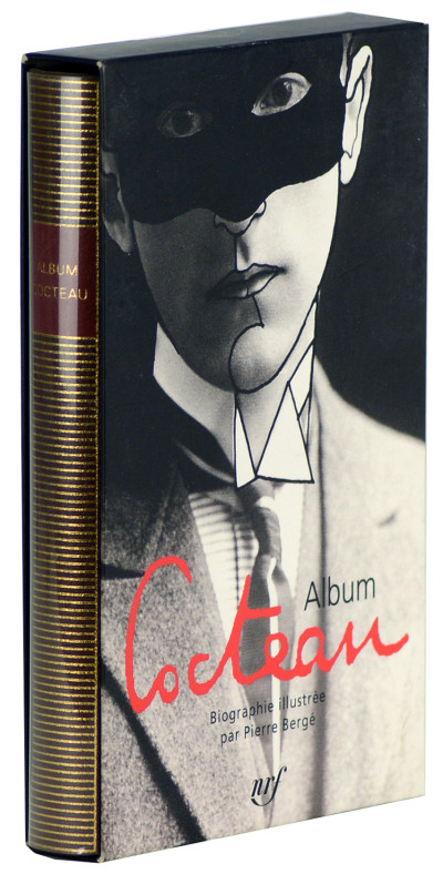 Album Cocteau. Biographie et iconographie de Pierre Bergé. 