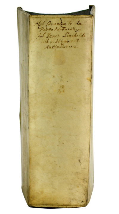 Tractatus novus et accuratissimus de partu naturali et legitimo… — Hippocratis Coi medicorum principis Antiphonon libri quinque. 