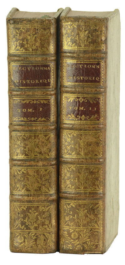 Dictionnaire historique-portatif, contenant l'histoire des Patriarches, des Princes, Hébreux, des Empereurs, des Rois, et des grands Capitaines (…) dans lequel on indique ce qu'il y a de plus curieux & de plus intéressant dans l'Histoire sacrée & profane. 