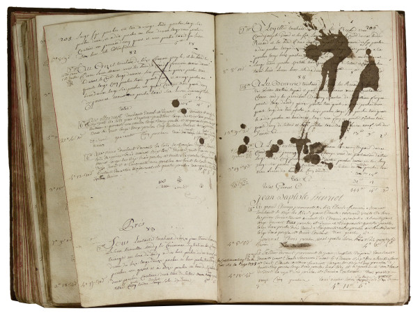 Manuscrit administratif relatif à l’arpentage et à l’estimation des biens d’une communauté rurale comtoise située dans le Haut-Doubs, dans la région de Morteau. 