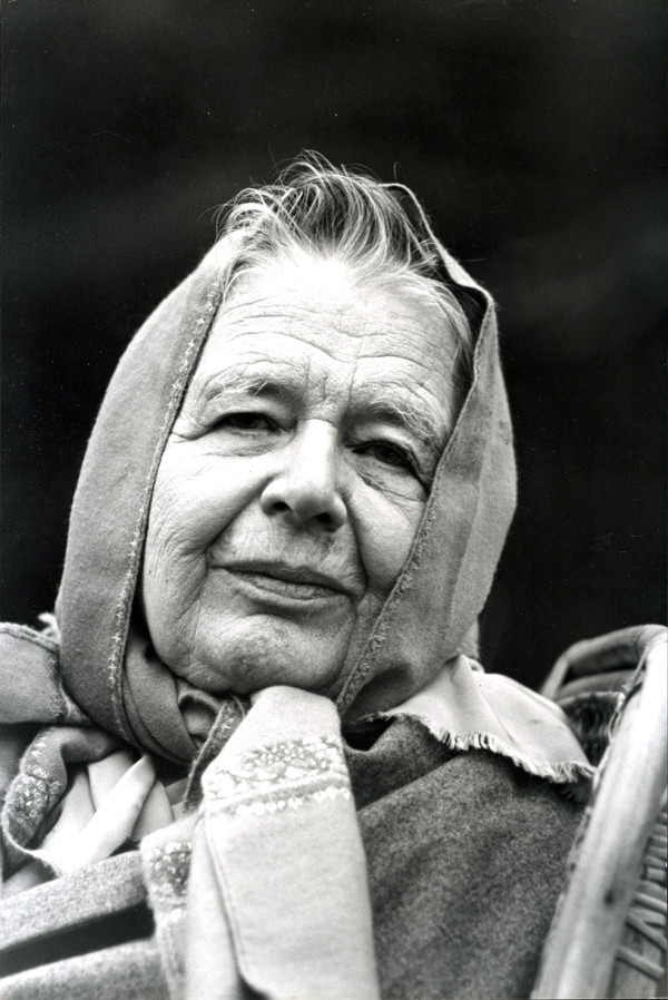 Marguerite Yourcenar à Petite Plaisance, Northeast Harbor, Maine, 20 novembre 1979. 